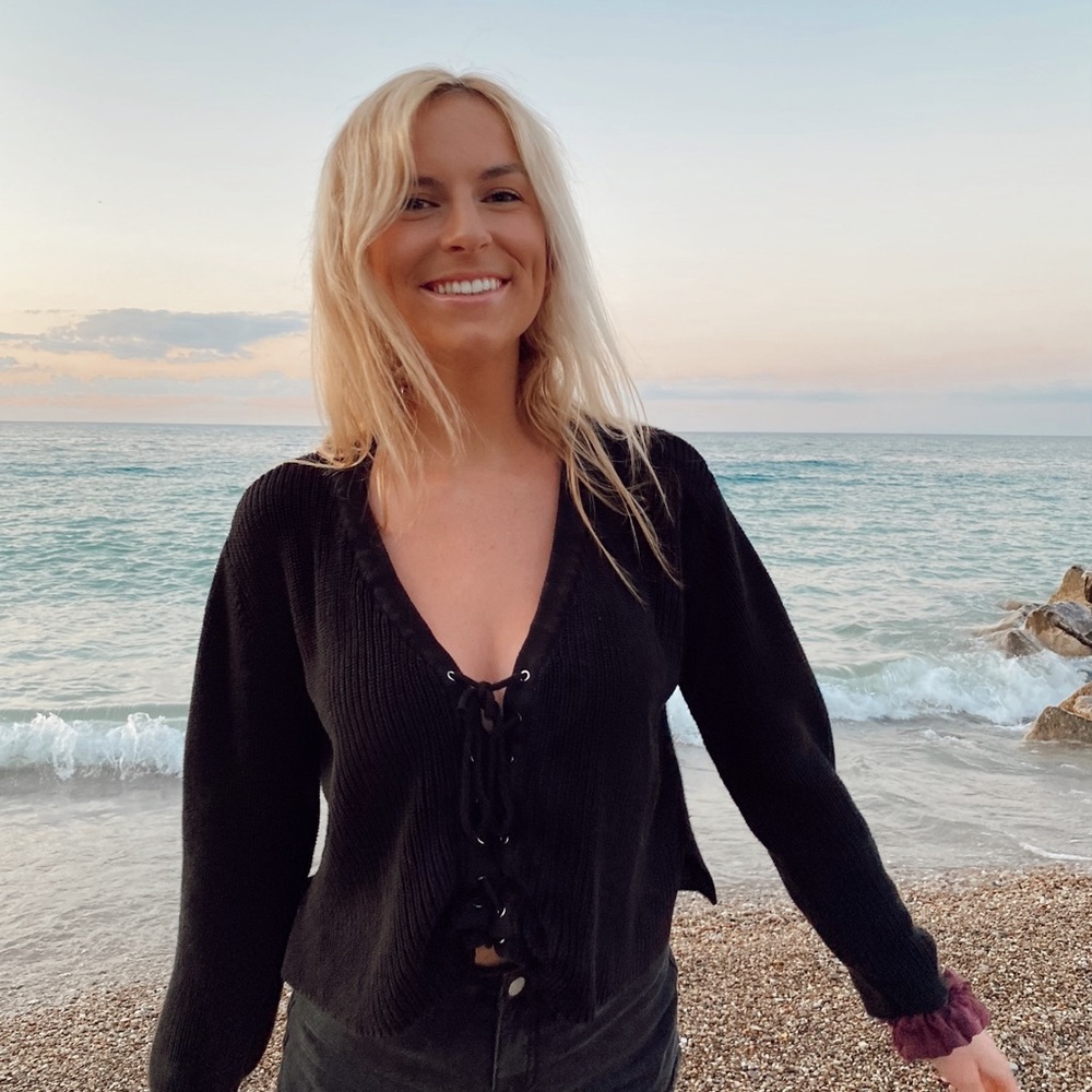 Meet your Posher, Kacie